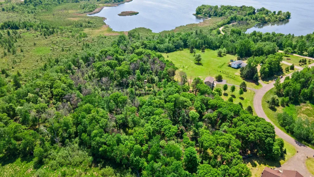 29977 Crocus Street NW Isanti, MN 55040