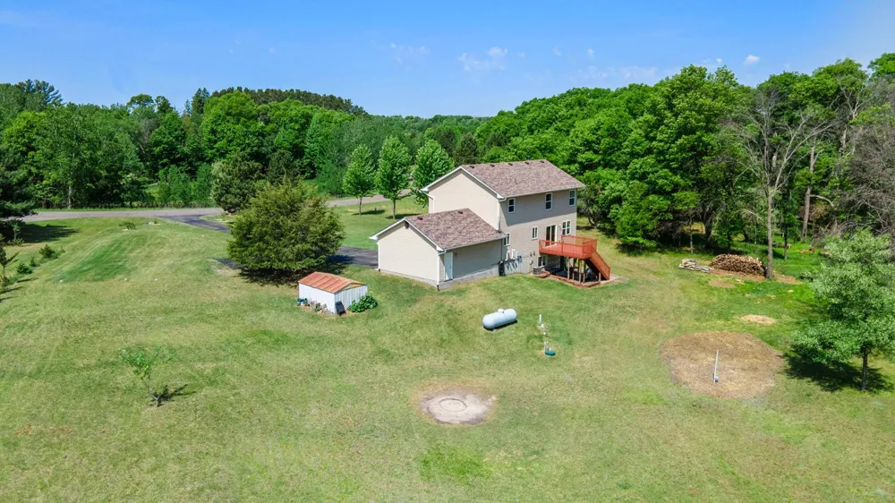 29977 Crocus Street NW Isanti, MN 55040
