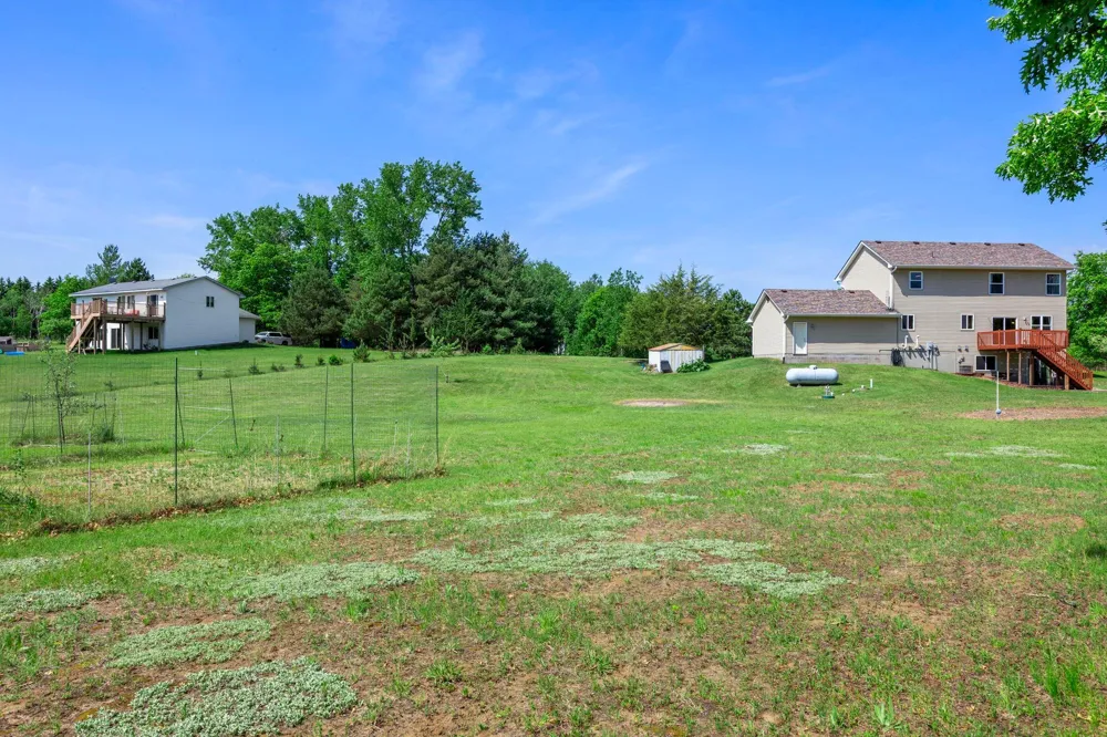 29977 Crocus Street NW Isanti, MN 55040