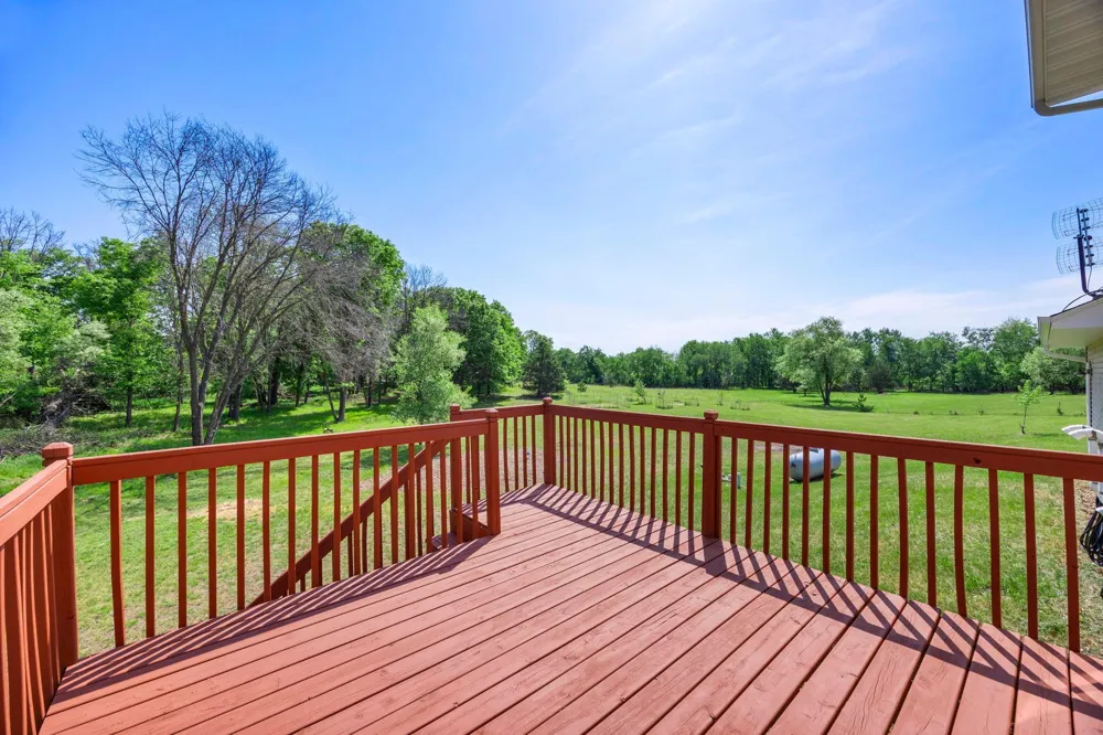 29977 Crocus Street NW Isanti, MN 55040
