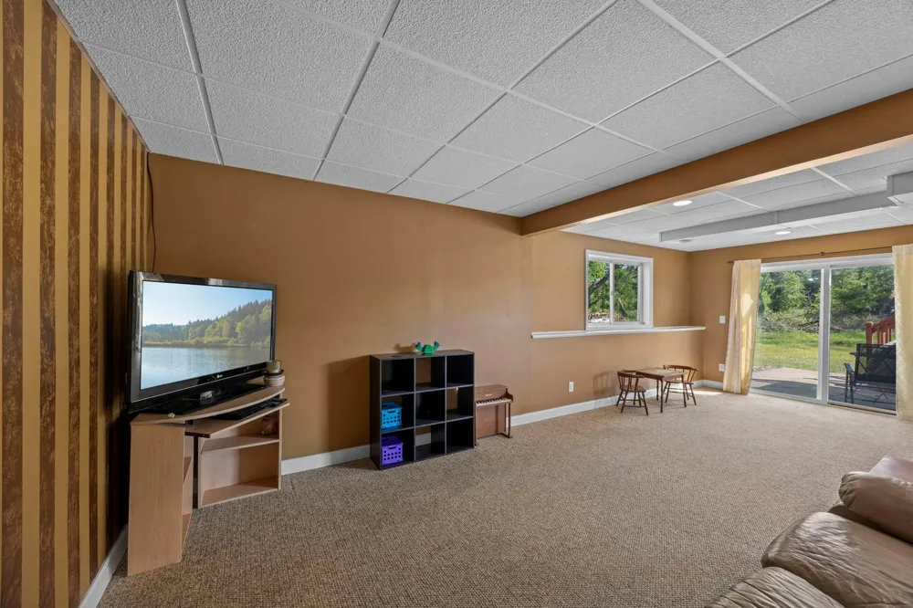 29977 Crocus Street NW Isanti, MN 55040