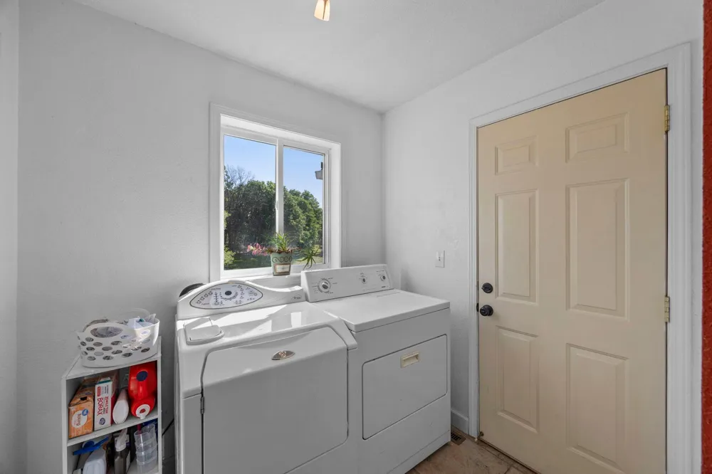 29977 Crocus Street NW Isanti, MN 55040