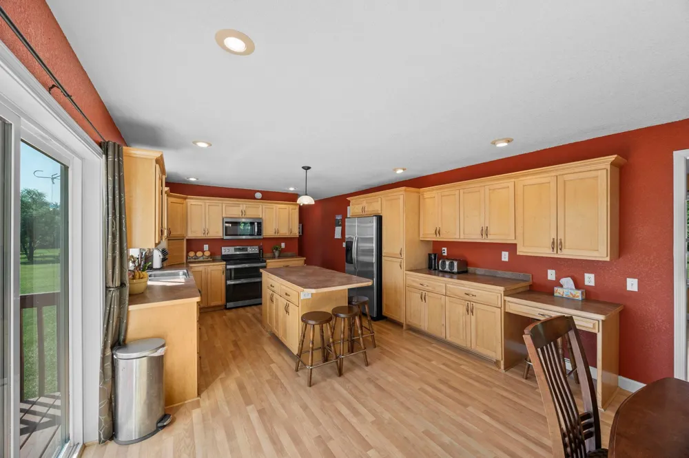 29977 Crocus Street NW Isanti, MN 55040