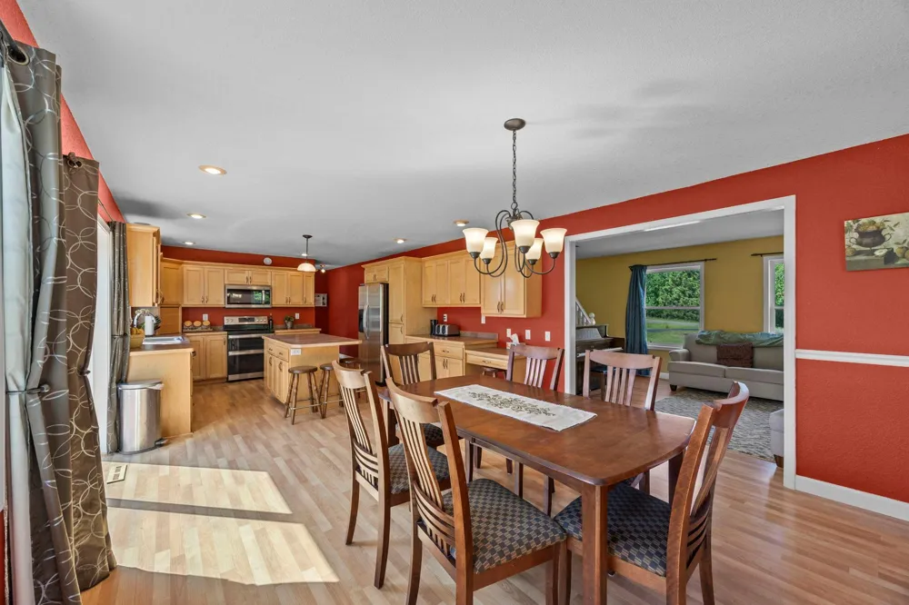 29977 Crocus Street NW Isanti, MN 55040
