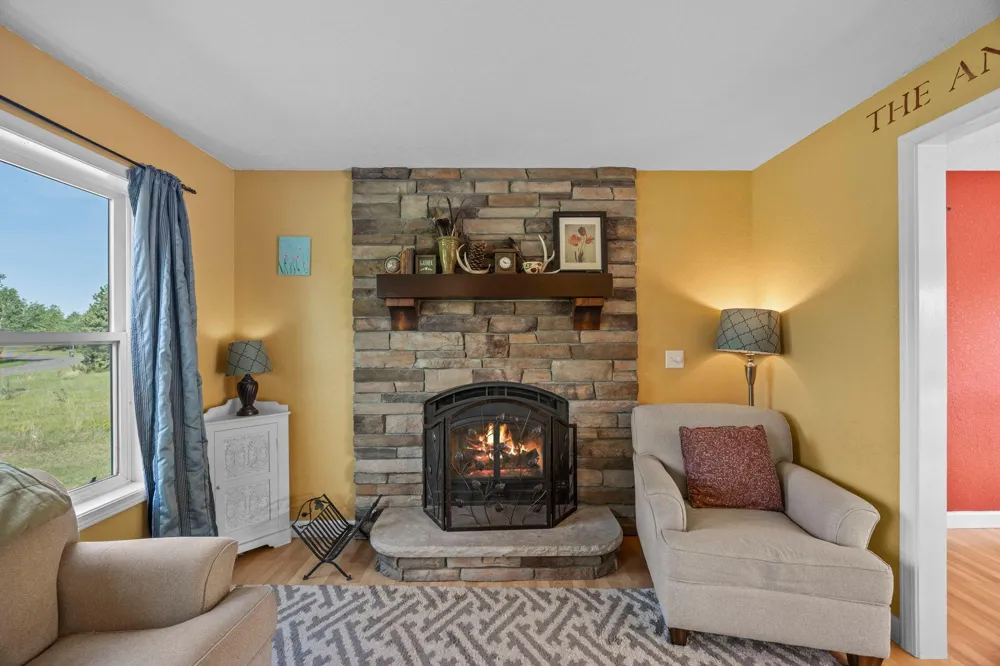 29977 Crocus Street NW Isanti, MN 55040