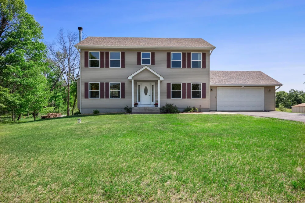 29977 Crocus Street NW Isanti, MN 55040