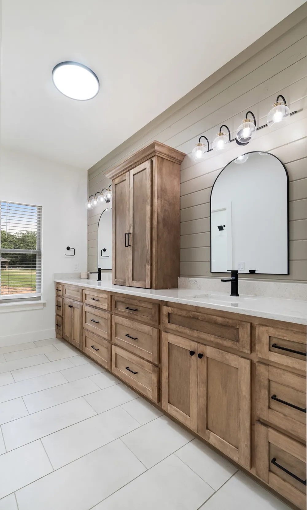 250 Private Road 45855 Blossom, TX 75416