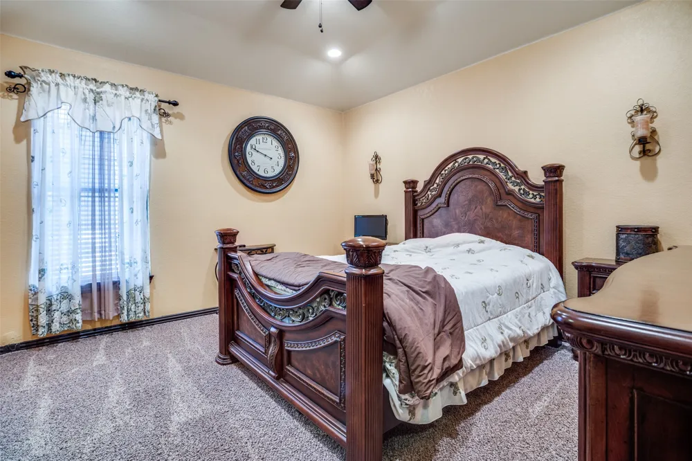 308 Sheri Lane Roanoke, TX 76262
