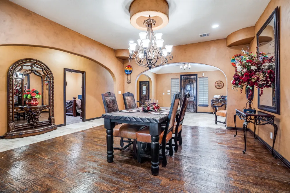 308 Sheri Lane Roanoke, TX 76262