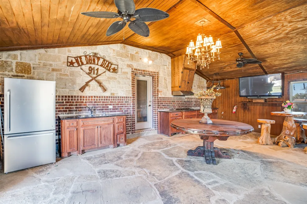 308 Sheri Lane Roanoke, TX 76262