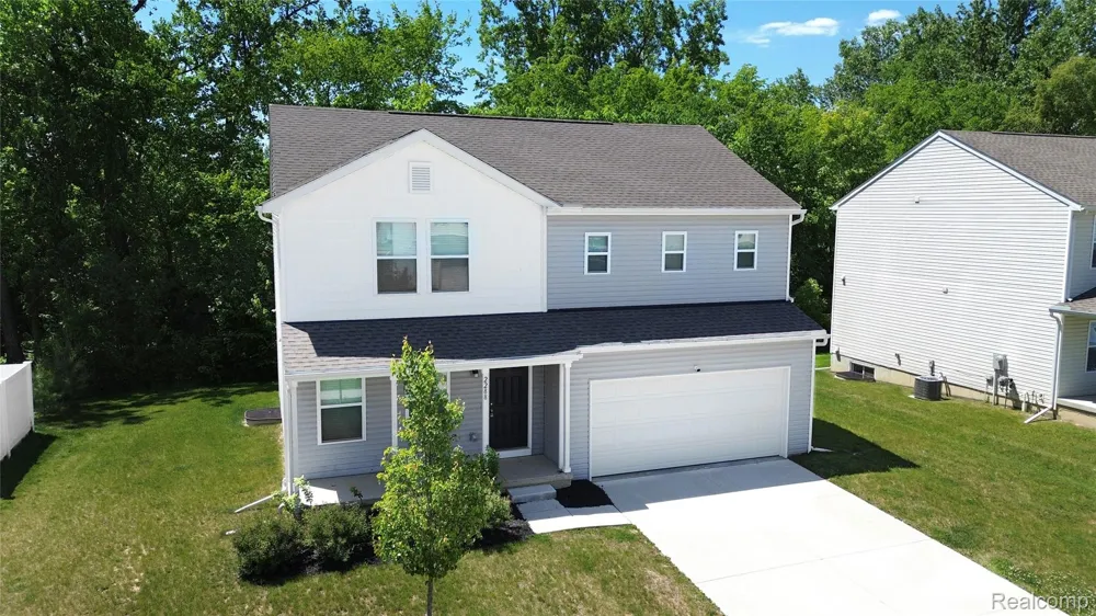 2288 Hunter Lane Burton City, MI 48519