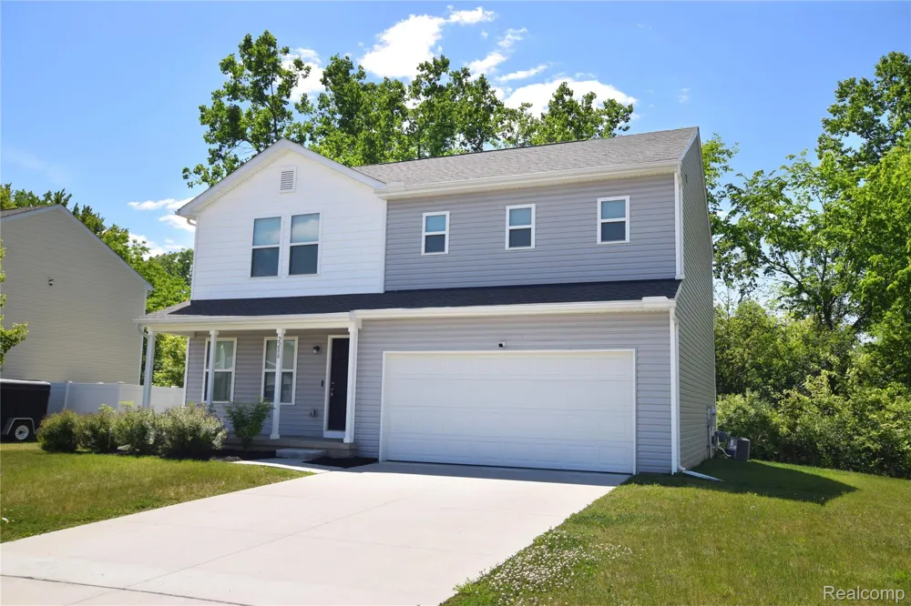 2288 Hunter Lane Burton City, MI 48519