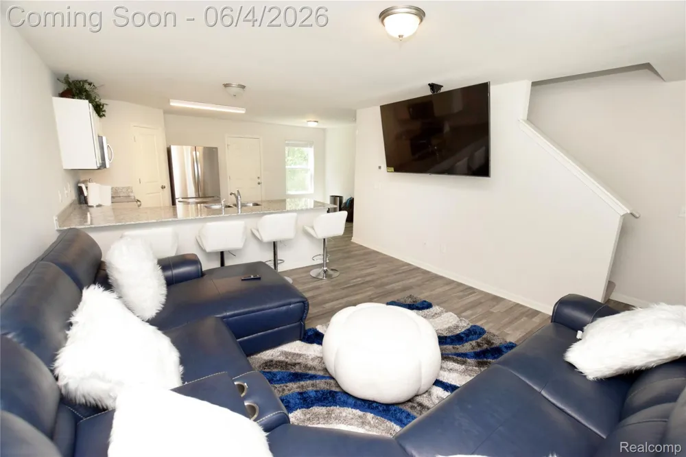 2288 Hunter Lane Burton City, MI 48519