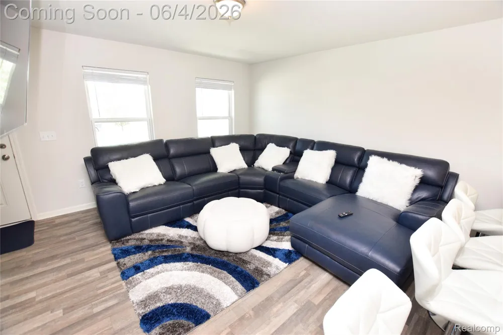 2288 Hunter Lane Burton City, MI 48519