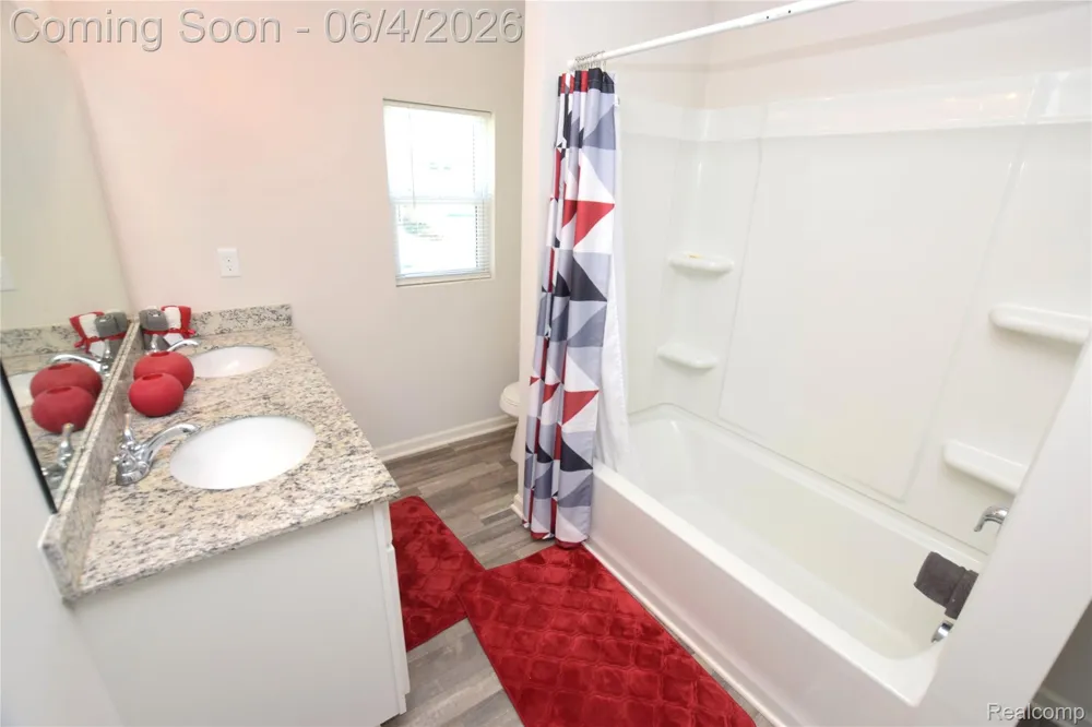 2288 Hunter Lane Burton City, MI 48519