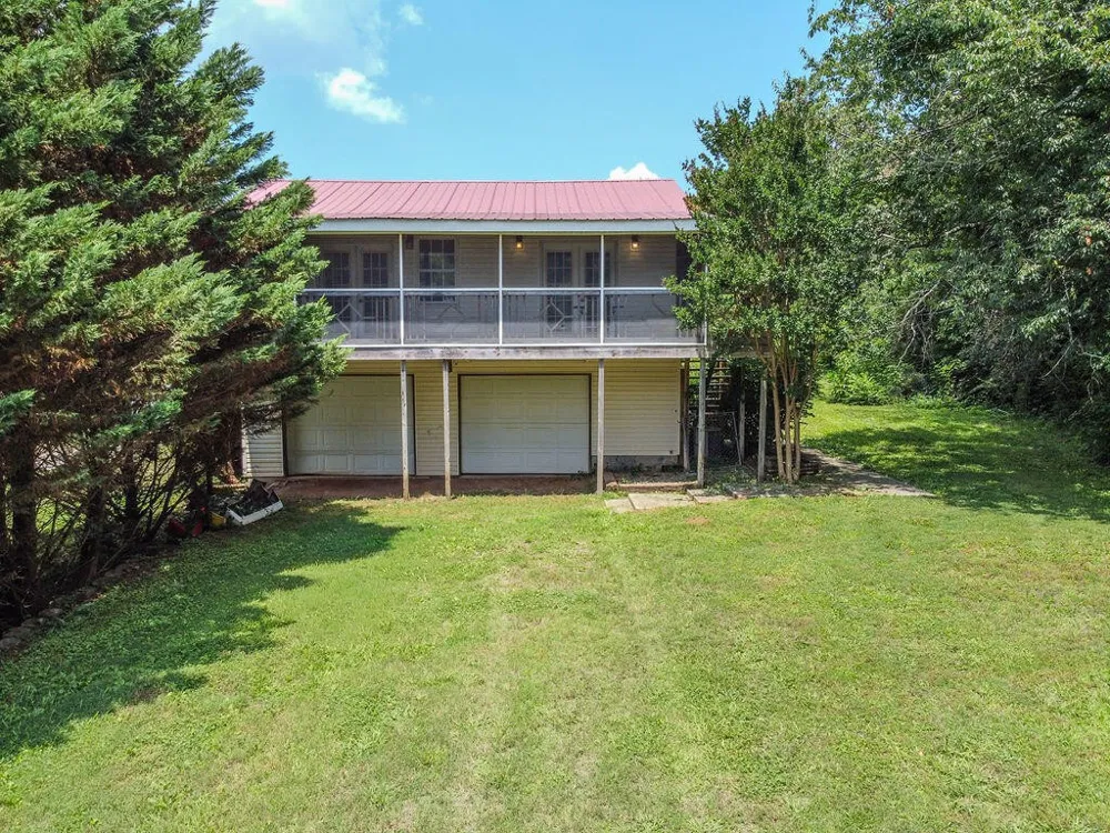 275 Spring Creek Road Delano, TN 37325