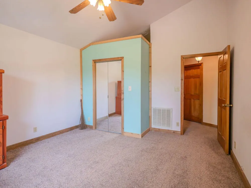275 Spring Creek Road Delano, TN 37325