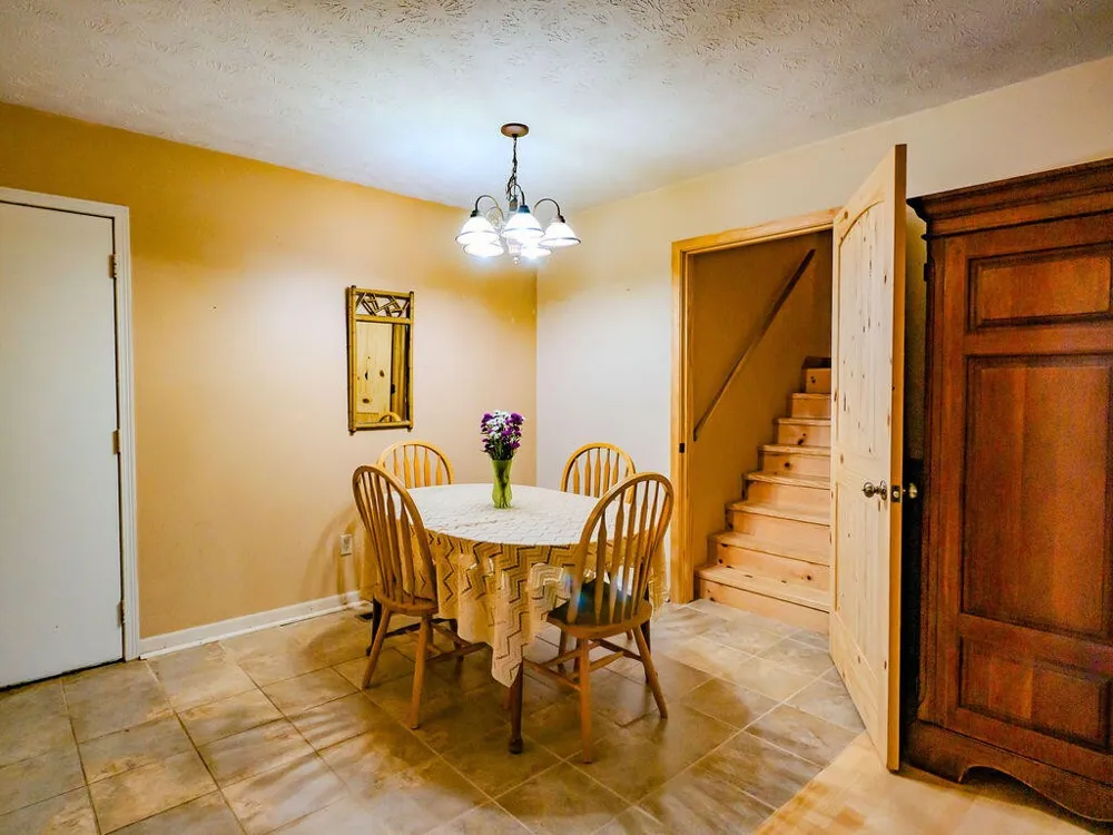 275 Spring Creek Road Delano, TN 37325