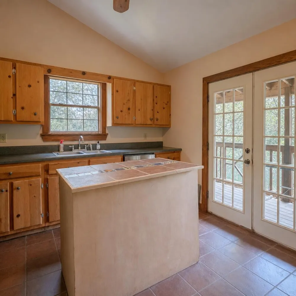 275 Spring Creek Road Delano, TN 37325