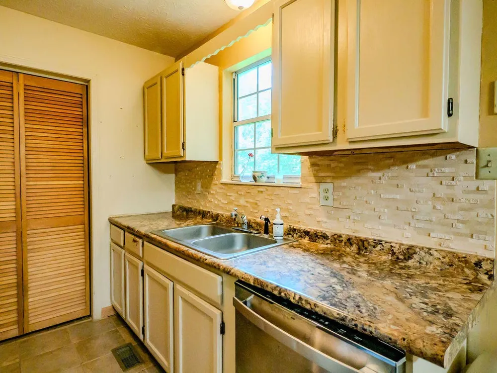 275 Spring Creek Road Delano, TN 37325