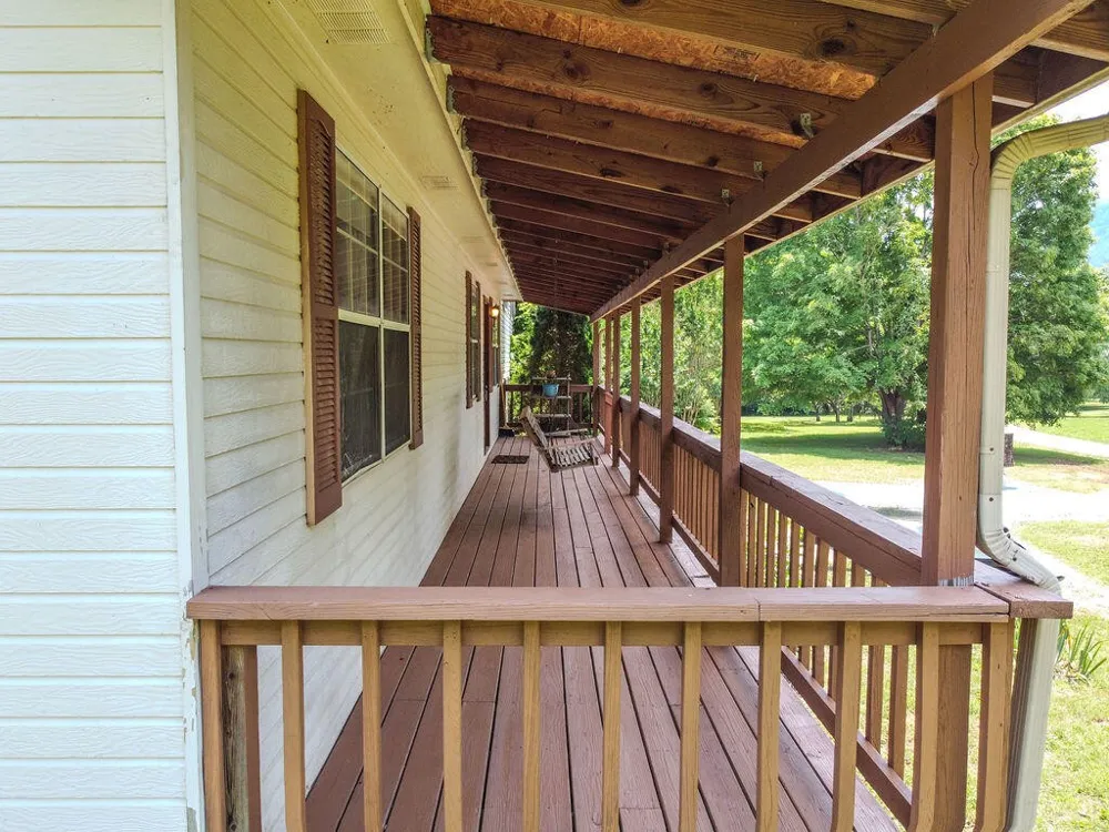275 Spring Creek Road Delano, TN 37325