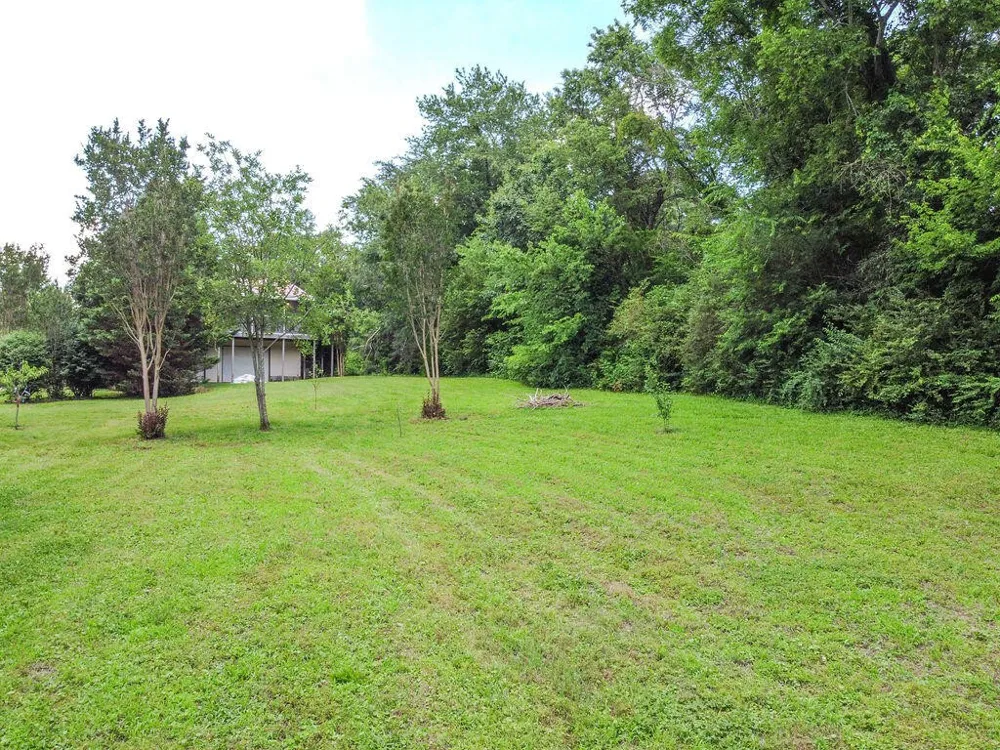 275 Spring Creek Road Delano, TN 37325