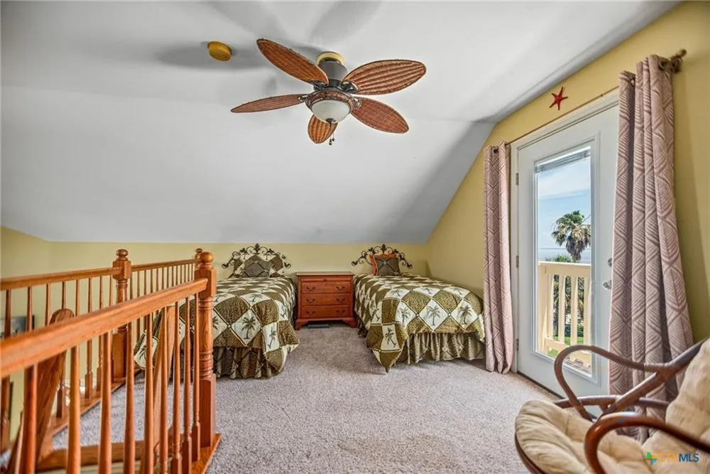 117 E Harbor Drive Port Lavaca, TX 77979