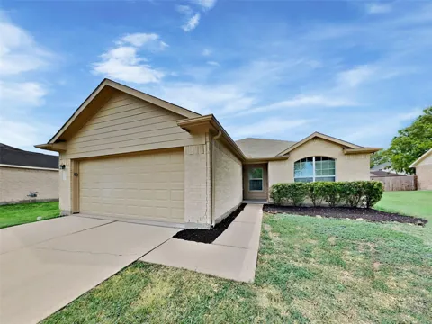 3906 Hawthorne Glen Court