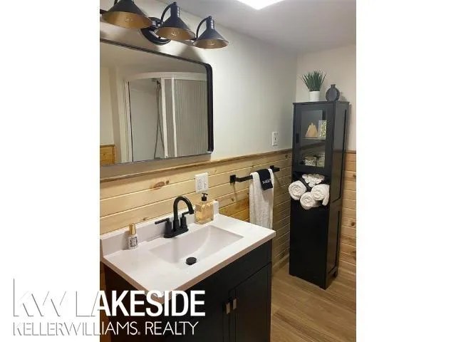 105 Wells Street Roscommon Township, MI 48630