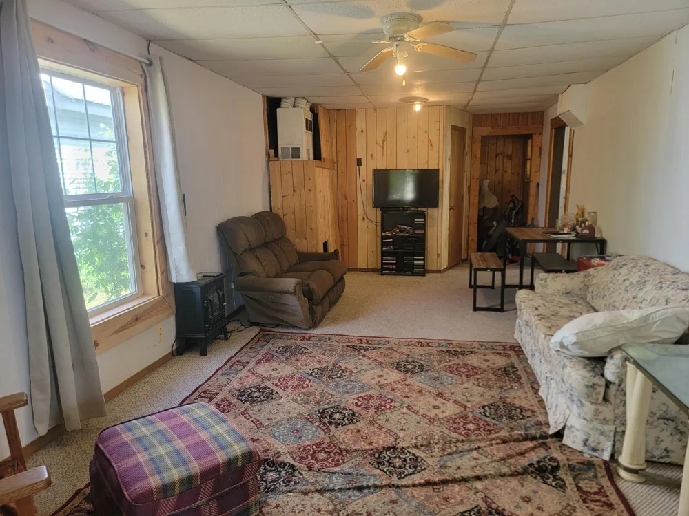 320 8th Street SE #B Staples, MN 56479