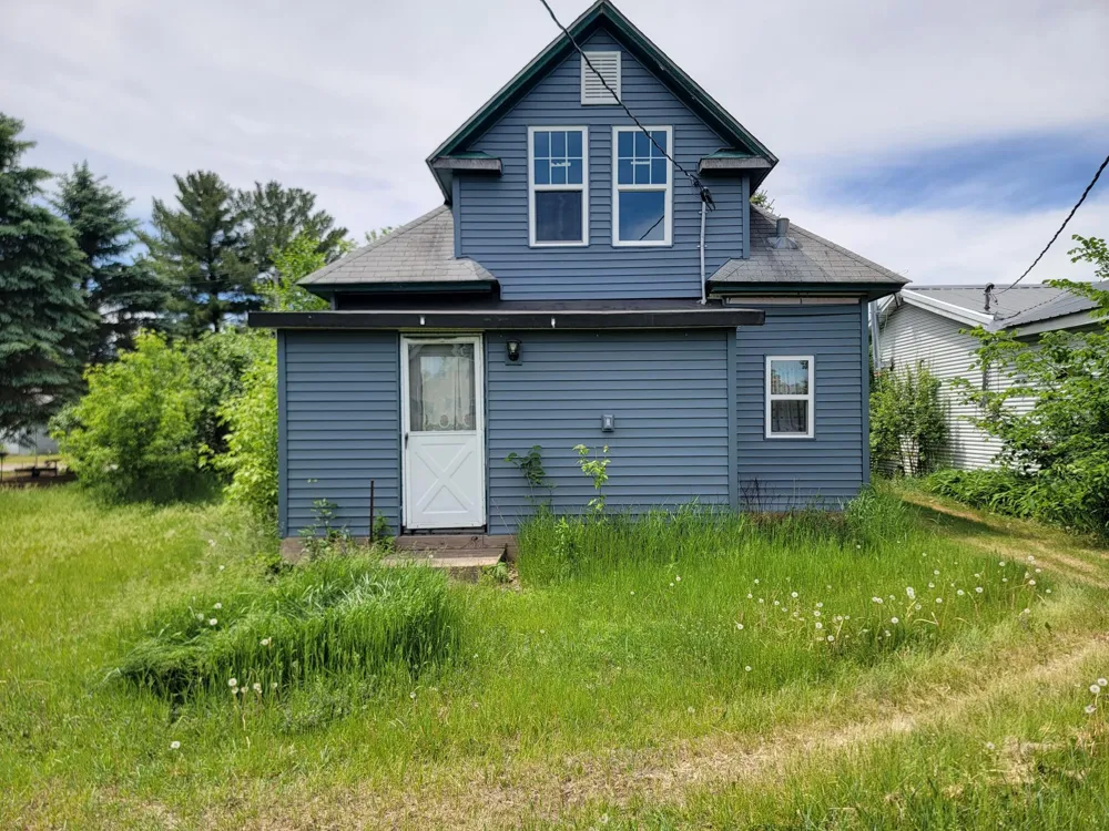 320 8th Street SE #B Staples, MN 56479
