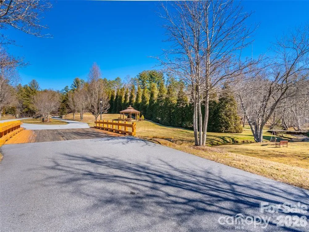19 & 20 Marcus Ridge Drive #26/34 Fairview, NC 28730