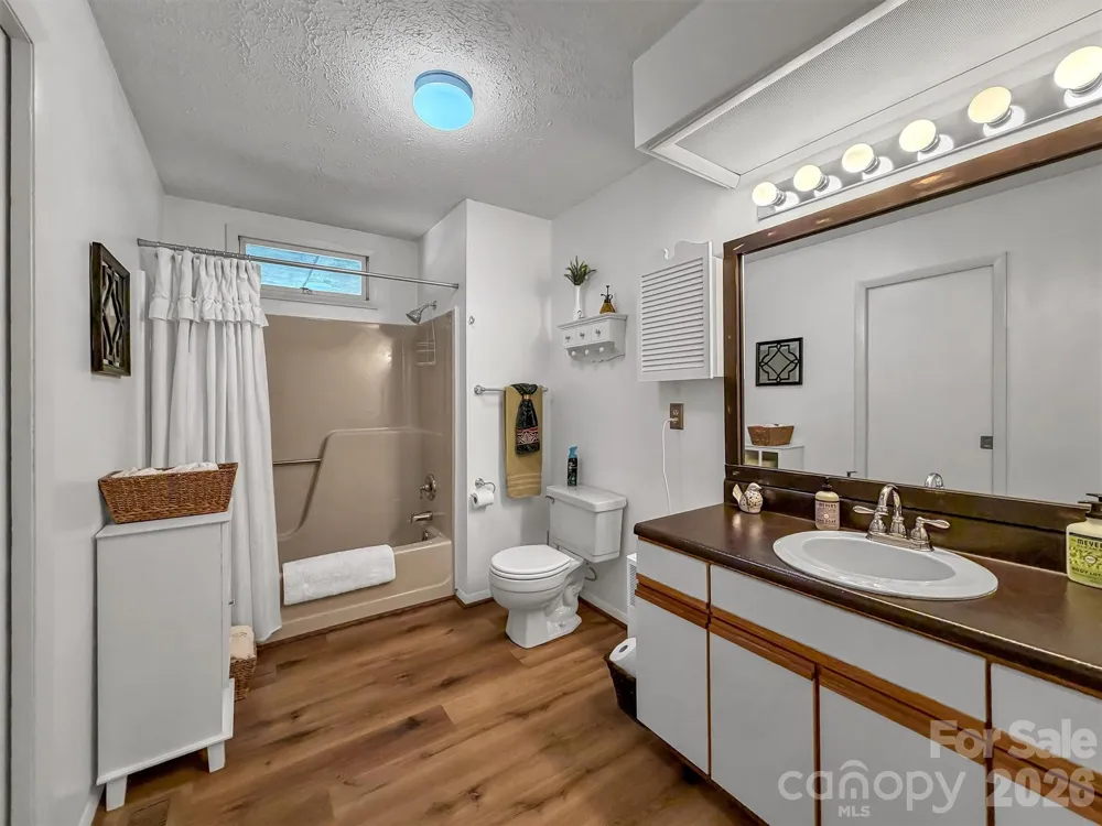 72 Sanctuary Road Maggie Valley, NC 28751