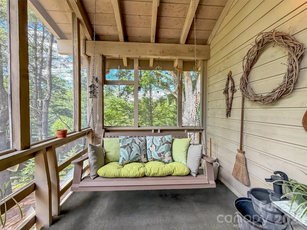 72 Sanctuary Road Maggie Valley, NC 28751