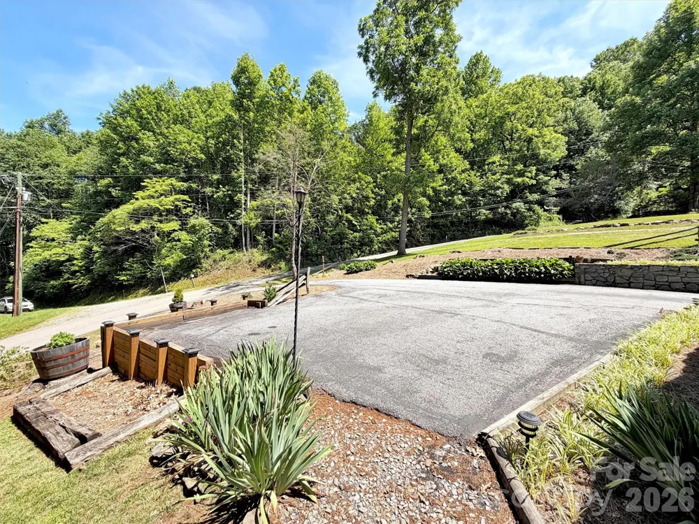 72 Sanctuary Road Maggie Valley, NC 28751