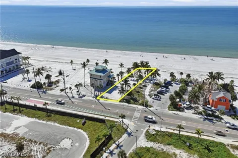 Estero Boulevard