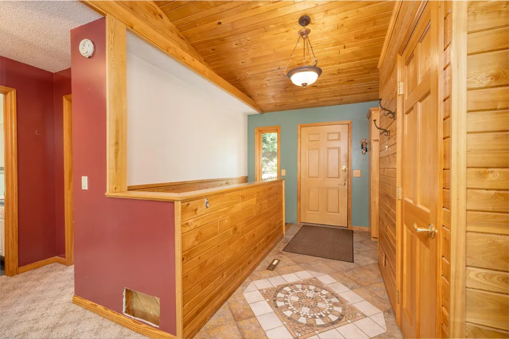 24392 S Long Lake Trail Bigfork, MN 56628