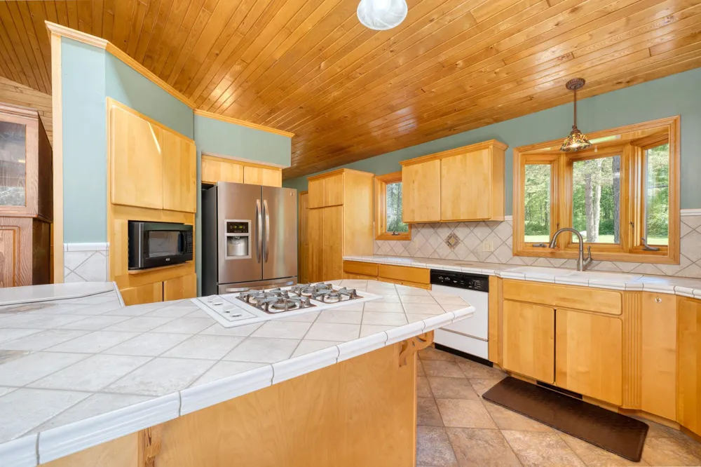 24392 S Long Lake Trail Bigfork, MN 56628