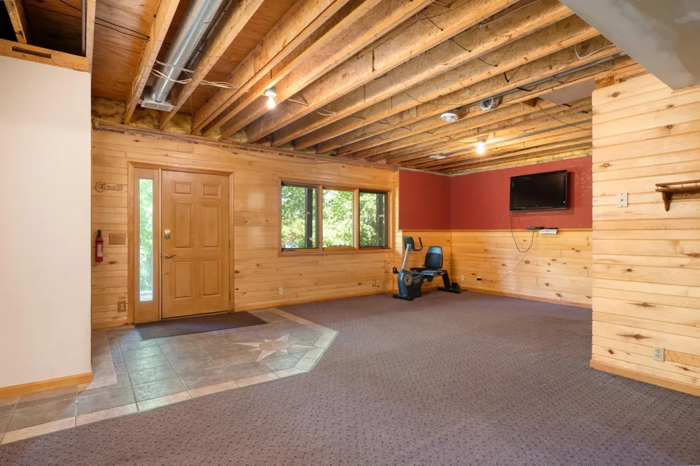 24392 S Long Lake Trail Bigfork, MN 56628