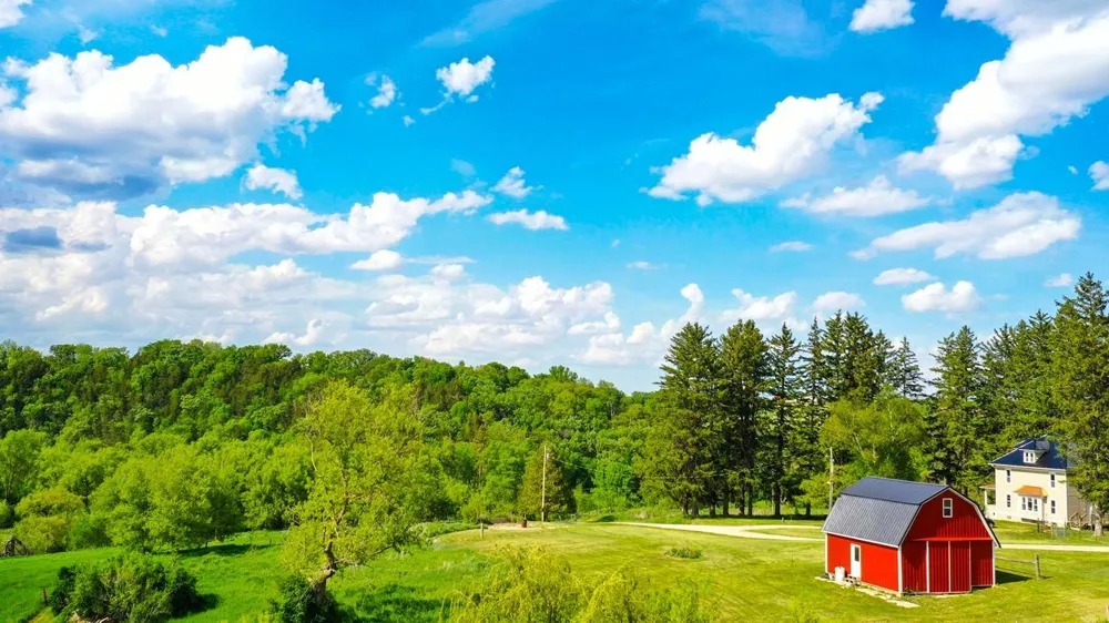 22966 Grosbeak Road Lanesboro, MN 55949