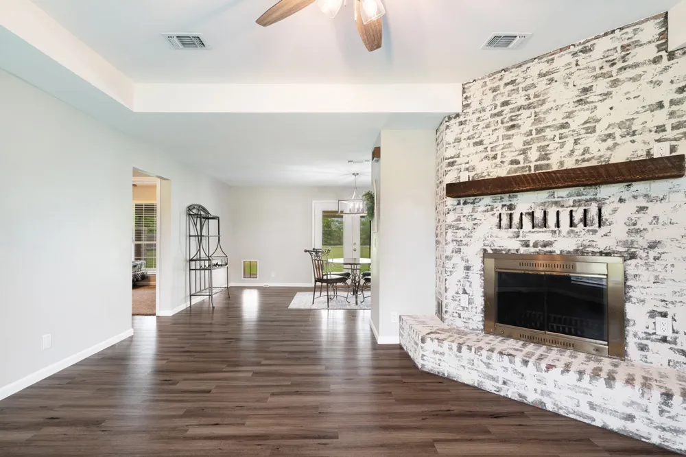 1250 CR 32240 Sumner, TX 75486