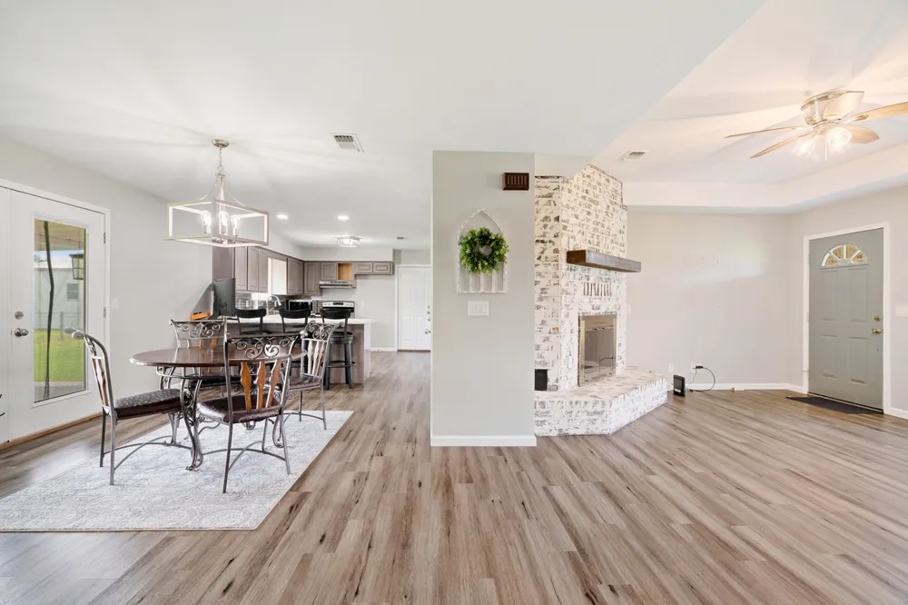 1250 CR 32240 Sumner, TX 75486