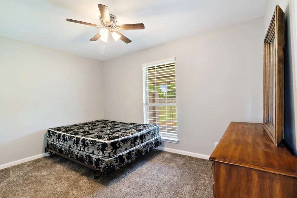 1250 CR 32240 Sumner, TX 75486