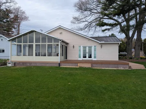 488 Huron Road