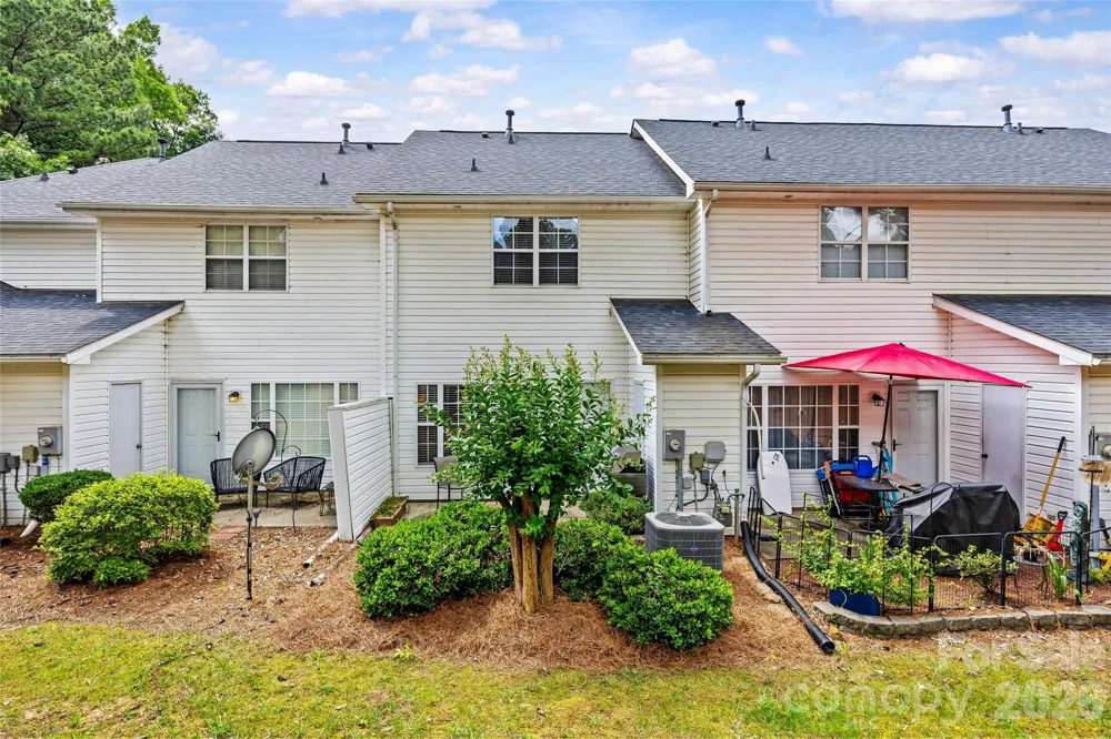 4259 Melrose Club Drive Matthews, NC 28105