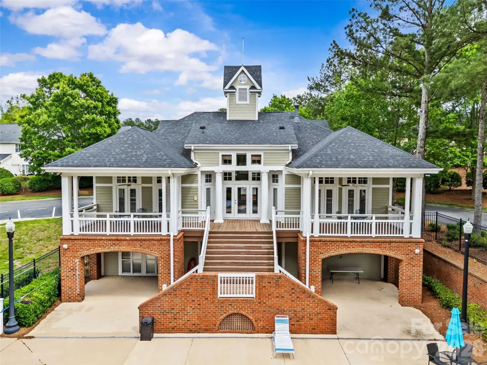 4259 Melrose Club Drive Matthews, NC 28105