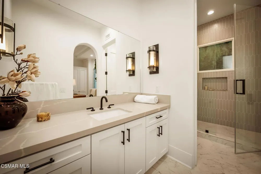 6021 John Muir Road Hidden Hills, CA 91302