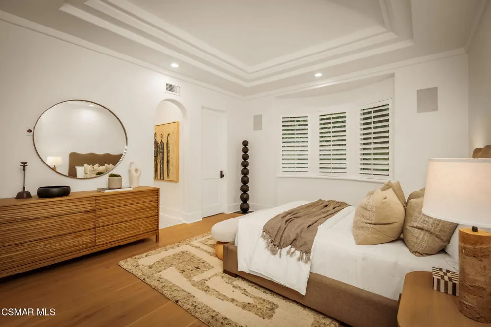 6021 John Muir Road Hidden Hills, CA 91302