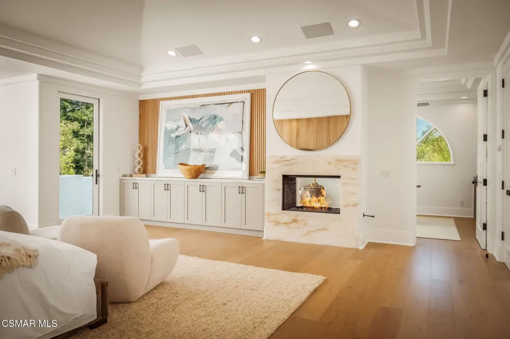 6021 John Muir Road Hidden Hills, CA 91302