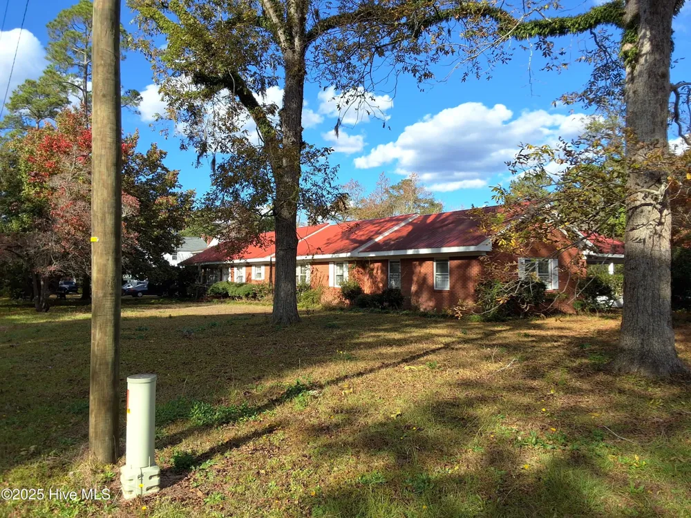 33 Gapway Road Fair Bluff, NC 28439